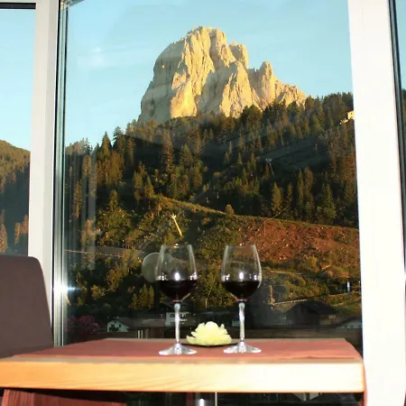 Aretia 3* Santa Cristina Val Gardena